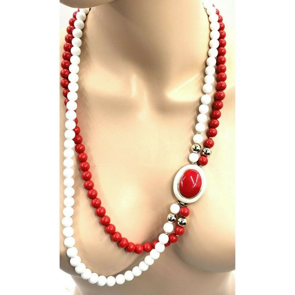Lustrous Coral Red White Shell Pearl Necklace - Picture 1 of 8